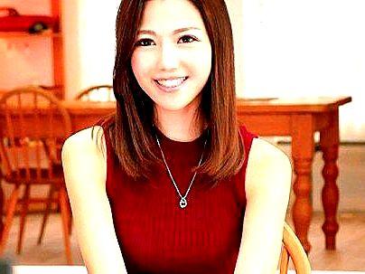 ＜三十路！＞「ｈしようよ…♡」フル勃起確定の美人奥さん！エチエチで種付け膣内発射中出しになっとる！！