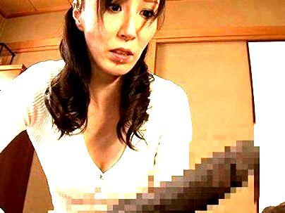 ＜澤村レイコ！＞「え？外国人のペニスって…♡」淫乱色っぽい奥さん！ホームステイの黒人チンポでハッスル、ハッスル！！