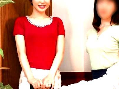 ≪母の友達≫【いけないのに…】ボーイシュ色っぽい感じの母の友達！いけない関係に興奮シチャウゾ！！！