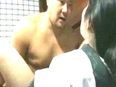 ＜ヘンリー塚本！＞「ザ・昭和！」ババアが娘を外に追い出してまでセックスする！いつの時代もｈがたまんね～ぞ！！