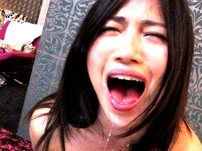 ＜調教SEX！＞ものすごい・・・アクメ顔！清楚な感じの美人お姉さん！マジイキ絶頂ひどい顔(アダルト動画)