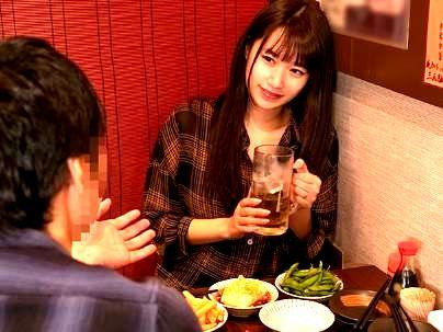 ≪相席居酒屋！≫【私でいいの…♡？】一人飲みしてる人妻奥さん！余裕で釣ってやっちゃうぞ！！！