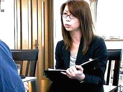 ＜女弁護士！＞「ヤメテ…ダメ！」真面目そうな高学歴の弁護士！無理やりヤルのが気持ちイイｗ！！！
