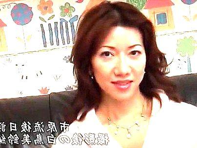 ＜熟女！＞「ババア・・・興奮」色っぽい感じのおばさん熟女！立ちバックでもだえとるぞ(無料エロ動画)