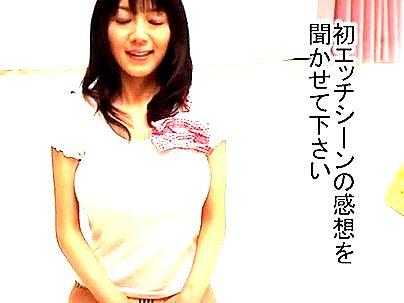 ＜超乳！＞「このパイ乙・・・本物か？」外国人クラスのボインお姉さん！デビュー作で自虐行為見せちゃうぞ！！