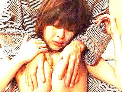 ＜夫婦生活！＞「もっとして…♡」グラマラスボイン若い奥さん！旦那とエチエチ興奮してっゾ(アダルト動画)