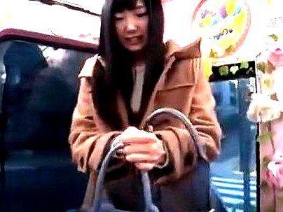 ＜マジックミラー便！＞「恥ずかしいです…」清楚でうぶな女子大生！MM便でエロ行為持ち込まれるぞ！！！