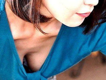 ＜友達のママ！＞「パイ乙・・・たまんね～！」グラマラスボイン美尻極エロ奥さん！！余裕で浮気交尾しちゃうゾ！！(アダルト動画)