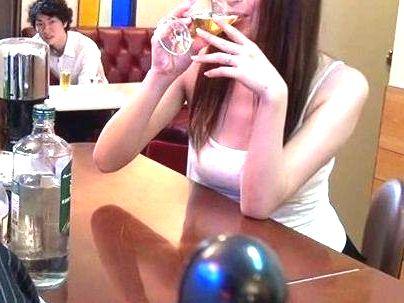 ＜ＧＡＬ誘惑！＞この女・・・エッロ！カフェで誘惑してくるイケイケＧＡＬ美女！我慢できないでガチファックしちゃうぞ！！
