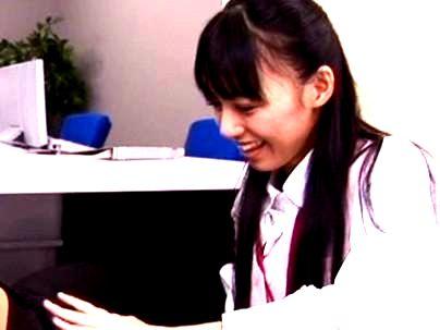 ≪OLのHなお仕事！≫【最高でしょ！このオネエサン！】極上の可愛いお姉さんOL！会社の上司誘ってやっちゃうぞ！！！