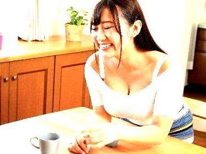 ＜若妻NTR！＞「ｈしたいの…」エッロイ体の美人若妻！義父といけない関係に発展すっぞ(無料エロ動画)