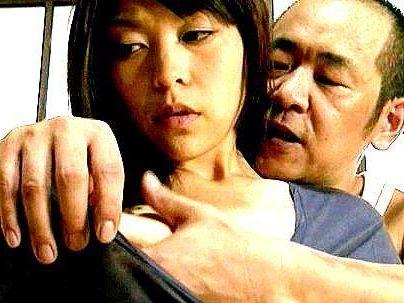 ＜ヘンリー塚本！＞「昭和のポルノ映像！」欲求不満すぎるオバサン！隣人の男に無理矢理ヤラレル(アダルト動画)
