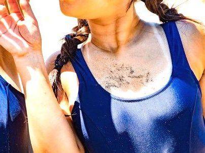 ＜マジックミラー号！＞コレ・・・ヤバイやつ！巨乳おっぱい可愛いスク水女子！おじさんに首絞めｓｅｘくるしんどる！！！
