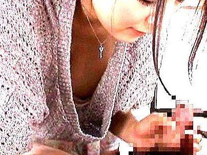 ＜胸チラ！＞「浮きブラ？・・・最高！」乳首店の習字の講師！まさかのガチファックで発展すっぞ(アダルト動画)