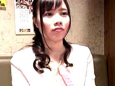 ≪素人彼持ち女子！≫【この顔が・・・ヒヒヒ・・・】居酒屋でゲットしたOLちゃん！ドリルバイブで顔がゆがむゾ！！！