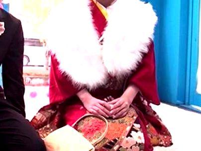 ≪マジックミラー号≫【無事、卒業しました…♡】成人式後にゲットした素人着物女子！ミラーでエチエチ持ち込まれるぞ！！