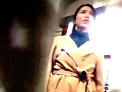 ≪女将！≫【ダメなの…に…】大人の魅力半端ない女将BBA！夜這いでエロ行為持ち込まれるぞ！！！