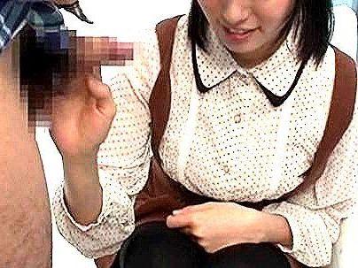 ≪素人ナンパ≫【恥ずかしいの…】真面目そうな可愛い女子！ＭＭ号で早漏君とエチエチシチャウゾ(アダルト動画)