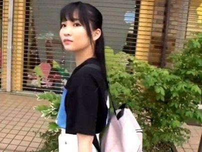 ＜素人ナンパ企画！＞え？自宅ですか？？滅茶苦茶可愛い女子ゲット！自宅にいってチェリー君筆おろしさせるぞ！！