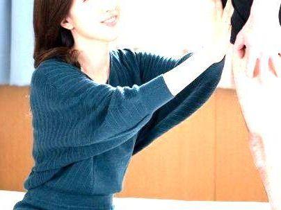 ＜私でいいの…♡？！＞「四十路BBA・・・興奮！」色っぽいオバサン熟女！童貞君とエロ行為シテクレチャウ！！