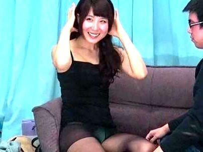 ≪マジックミラー号！！≫【恥ずかしいね…♡】彼持ち素人女子！ＭＭ号で彼裏切りチェリー君筆おろしシテクレチャウゾ！！