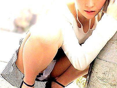 ＜リモバイ散歩！＞「コレ歩けない…」クッソ可愛い清楚女子！リモバイ散歩後に・・・種付け膣内発射中出しになっとる！！