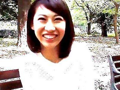 ＜三十路！＞「BBA・・・ニコニコ！！」清楚な感じのBBA奥さん！温泉旅行で浮気行為発展シチャウゾ！
