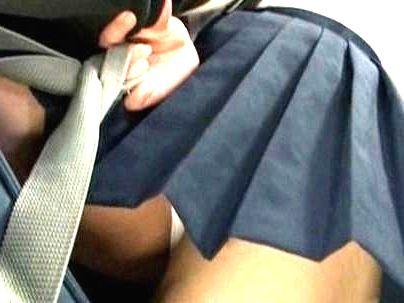 ≪間違えたふり！≫【マジかよ？たまんね～ぞ！】女子専用通学バスに乗ったら・・・痴女にやられるぞ！！ヒャッハーｗ！！