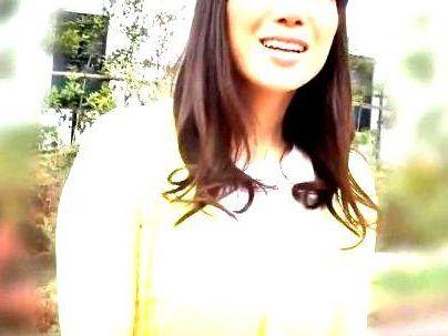 ＜三十路！＞「ｈしたいの…」上やりたい清楚な感じの巨乳奥さん！入れたい童貞君とエロ行為ハッスルしちゃうゾ！！