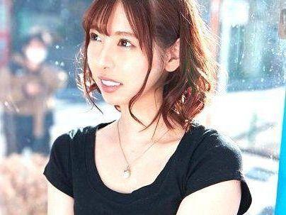 ＜マジックミラー号！＞「嘘だろこの顔で・・・素人？」極エロ美人エステのお姉さん！ＭＭ号でED男子とエロ行為しちゃう！！！