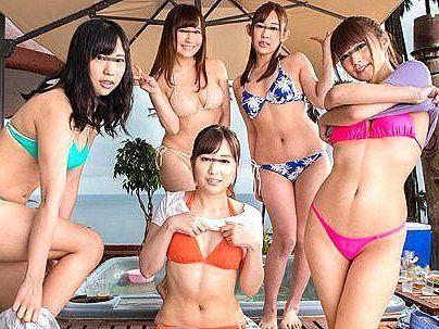 ＜ハーレム！＞「たまんね～ぞｗ！」リゾートバイトでこの美女たちが・・・！ハーレム乱交とかチンポフル勃起確定にシチャウゾ！