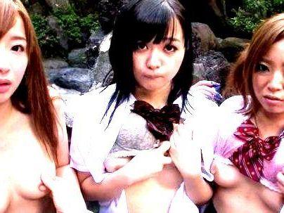 ＜温泉旅行！＞「先生…ｈしようよ…♡」クソ可愛い教え子GALたち！旅行でハーレムファックに発展すっぞ！！！