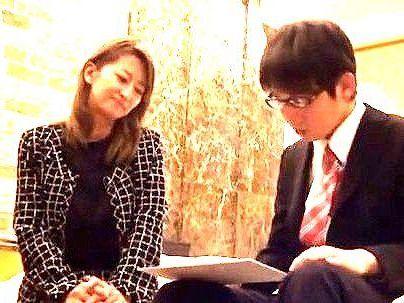 ＜三十路！＞「恥ずかしいの…！」同窓会だ襟のエロい体の奥さん！同級生とホテルで企画でガチファックに！！！