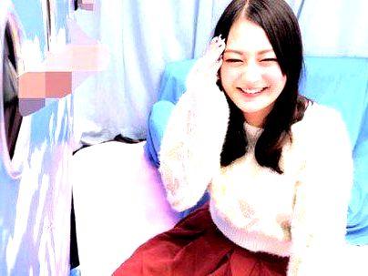 ＜マジックミラー号！＞え？わかんないよ…！！清楚な感じの彼も女子！彼氏のチンポ当て挑戦失敗でNTRファックに持ち込まれ！