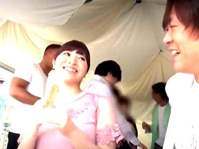 ≪逆転マジックミラー号≫【外から●見せだぞ！】まさかの可愛い女子が同級生たちからｓｅｘ●見せになってるとは・・・