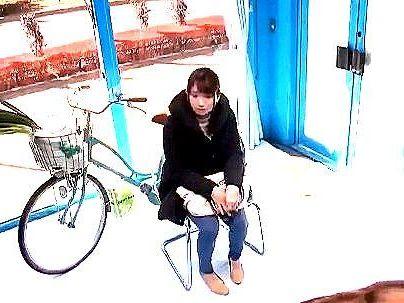 ＜マジックミラー号！＞「何弾まるんですか？！」買い物中の素人奥さん！MM号でアクメ自転車餌食になるぞ！！！