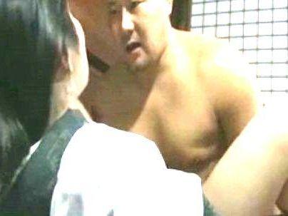 ＜ヘンリー塚本！＞「昭和のポルノ映像！」ガチのクソBBA！娘を外に出しエロ行為夢中になっとるザ・エロドラマ！！！
