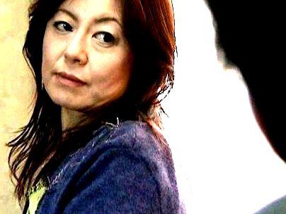 ＜ヘンリー塚本！＞「イケないけど…」色気半端ないオバサン熟女！息子の性処理になっちゃうゾ！！