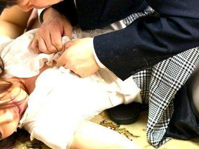 ＜弟の嫁！＞「ダメです…」清楚な感じの美乳可愛い若妻！強引に犯されレイプされっぞ！！