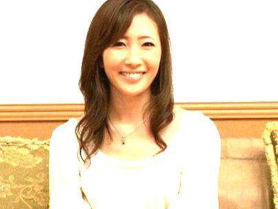＜熟女！＞「四十路？エッロイｗ！」清楚系綺麗な美人奥さん！ＡＶ出演決めちゃうぞ(無料エロ動画)