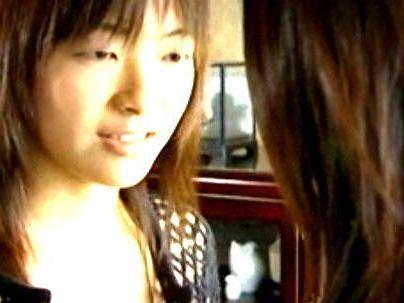 ＜ヘンリー塚本！＞「好きなの…」エロい体の巨乳連れ子姉妹！エロ行為でもだえ感じるゾ(アダルト動画)