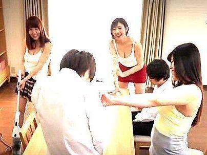 ＜友達の姉！＞「ｈしようよ…♡」淫乱すぎる巨乳ボイン友達の姉さん達！誘われてガチファックに！！！