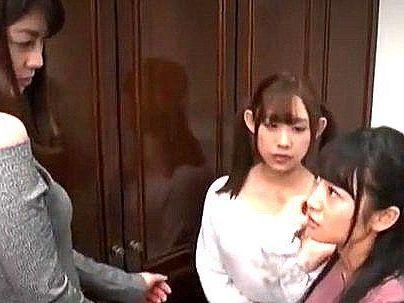 ＜百合！＞「奪っちゃうぞ～！」女同士の奪い合い！妹の彼女をお姉さんはレズビアン行為でやっちゃうぞ！！