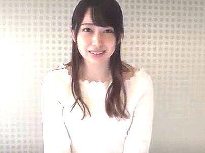 ＜素人ナンパ！＞「ルックス・・いいね！」女子アナのカワイ子ちゃんゲット！エロ行為で種付け膣内発射中出しになっとる！！