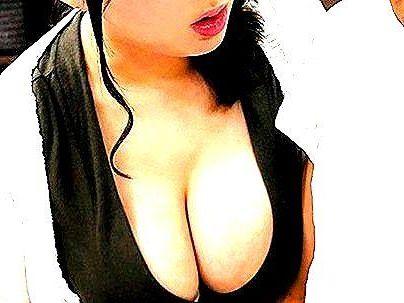 ＜童貞筆おろし！＞「パイ乙・・・やべ～だろ」グラマラスボイン爆乳三十路奥さん！童貞君とエロ行為発展シチャウゾ！