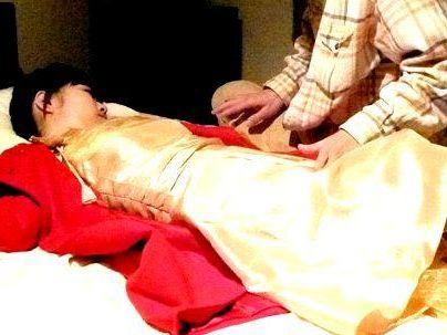 ＜睡眠姦！＞「ヒャッハーｗ寝取るやん！！！」ギャルのエッロイお姉さん！酔ってるので・・・やっちゃうぞ！！