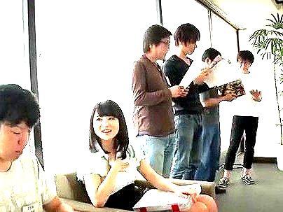 ＜SEX教習所！＞「これいいのよ～♡！」巨乳ボイン淫乱痴女女教官！実技指導男に教えてくれちゃうぞ(アダルト動画)