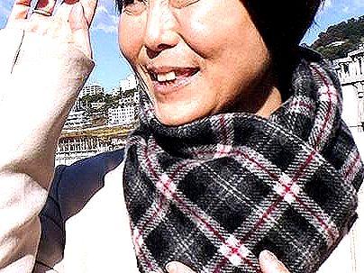≪人妻≫【BBA・・・浮気！】ショートカットのブスのババア！熟温泉旅行で他人棒いけない関係に発展すっぞ！！！