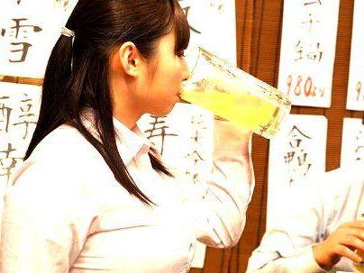 ＜新人巨乳OL＞「お酒・・・美味しい…♡」バカな女だの～泥●してべろんべろん！余裕でやっちゃうぞ！！！