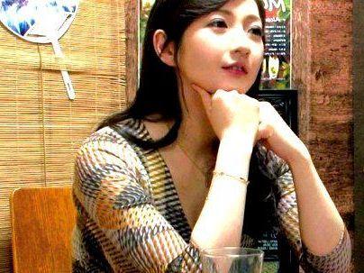 ＜相席居酒屋！＞「私でいいの…♡！」一人飲みしてる綺麗なおばさん！酔わせてもちやっちゃうぞ・・・！！！